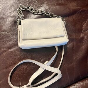 Prune White Leather Crossbody Bag with Chunky Chain Strap
